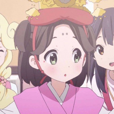 女子凭身份证租相机变卖 19人被骗